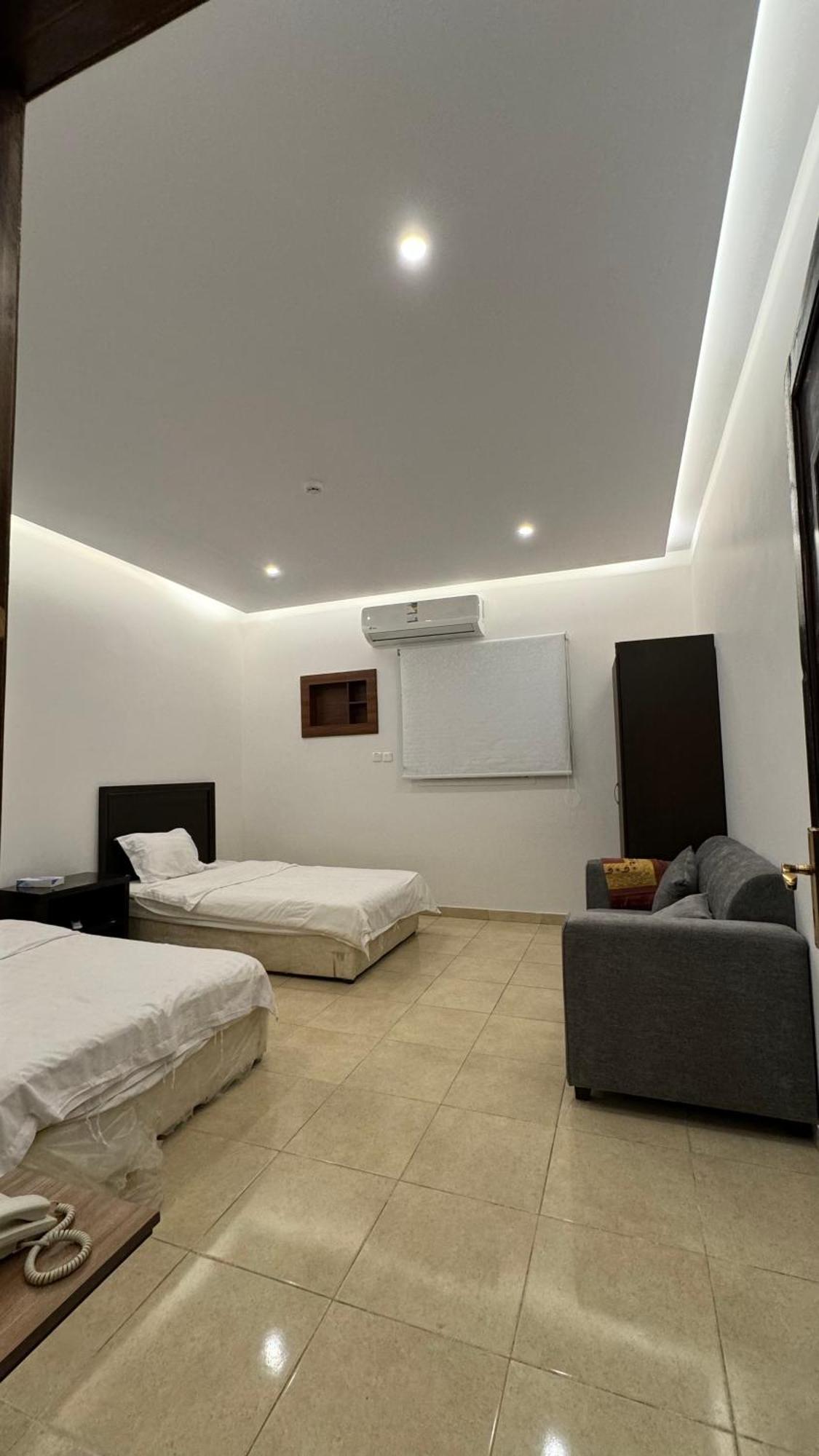 Lavina Hotel Apartments Sakakah Esterno foto